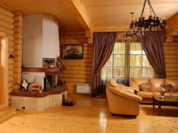 Какие материалы можно использовать для отделки потолка в деревянном доме?