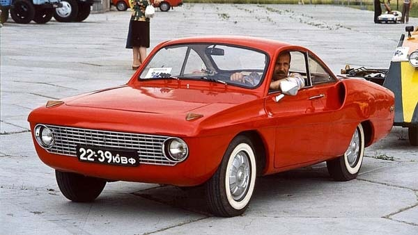 Спортивный автомобиль купе ЗАЗ «Спорт-900» который планировали выпускать в Запорожье в 60-х годах